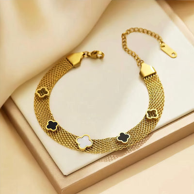 Snake Chain Clover Bracelet